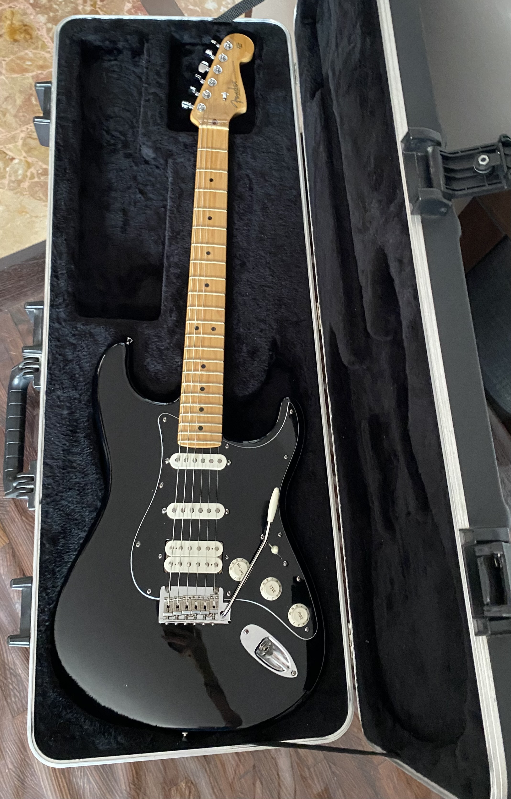 Fender Sratoscaster US