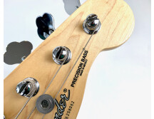 Fender Mark Hoppus Jazz Bass (72240)