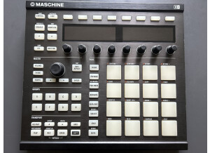 Native Instruments Maschine MKII (70066)