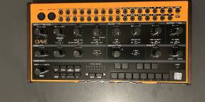 VENDS BEHRINGER CRAVE