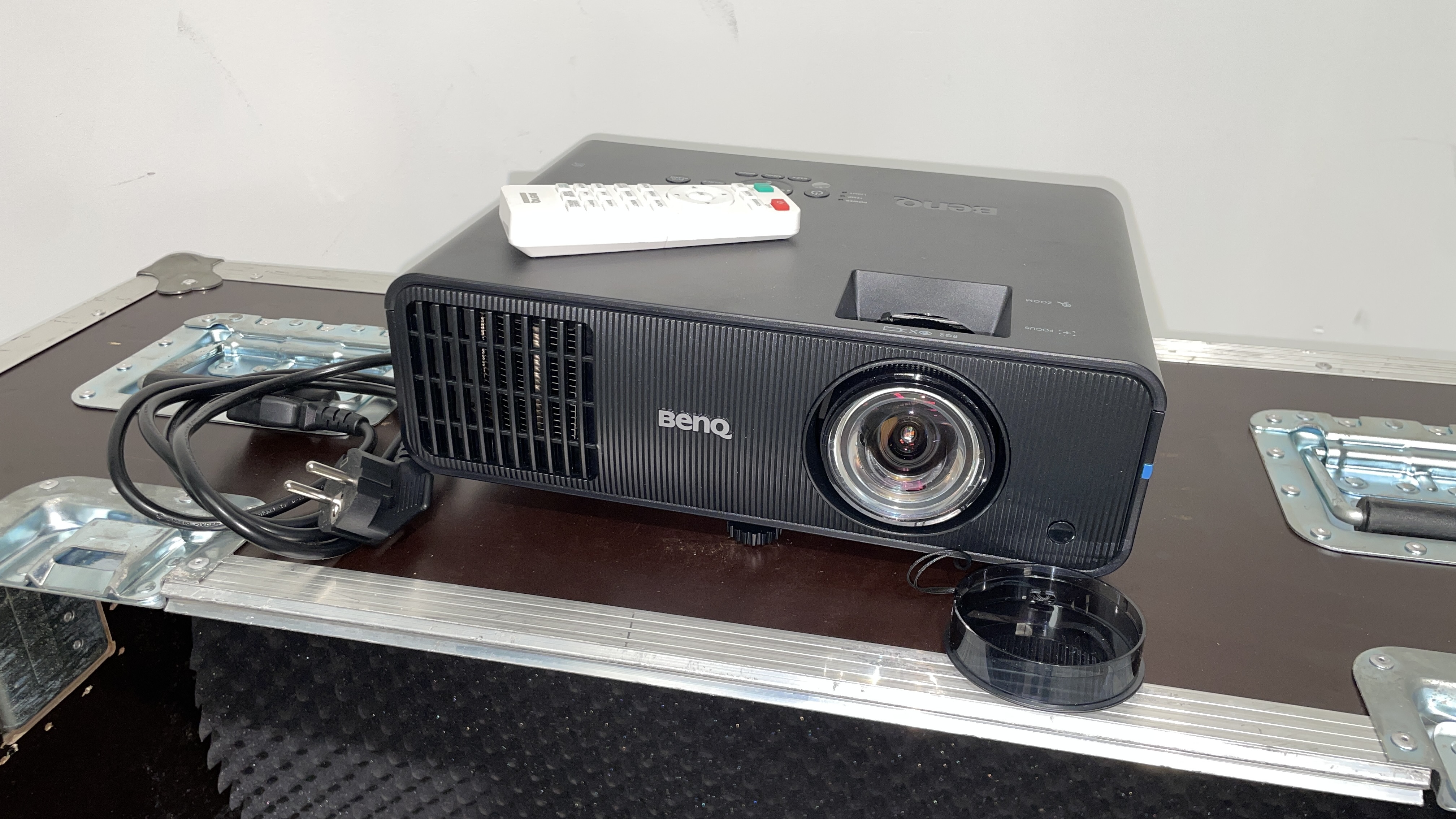 Vidéoprojecteur BenQ LH600ST – Focale courte LED Full HD