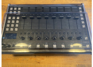 Isla Instruments S2400 (56975)