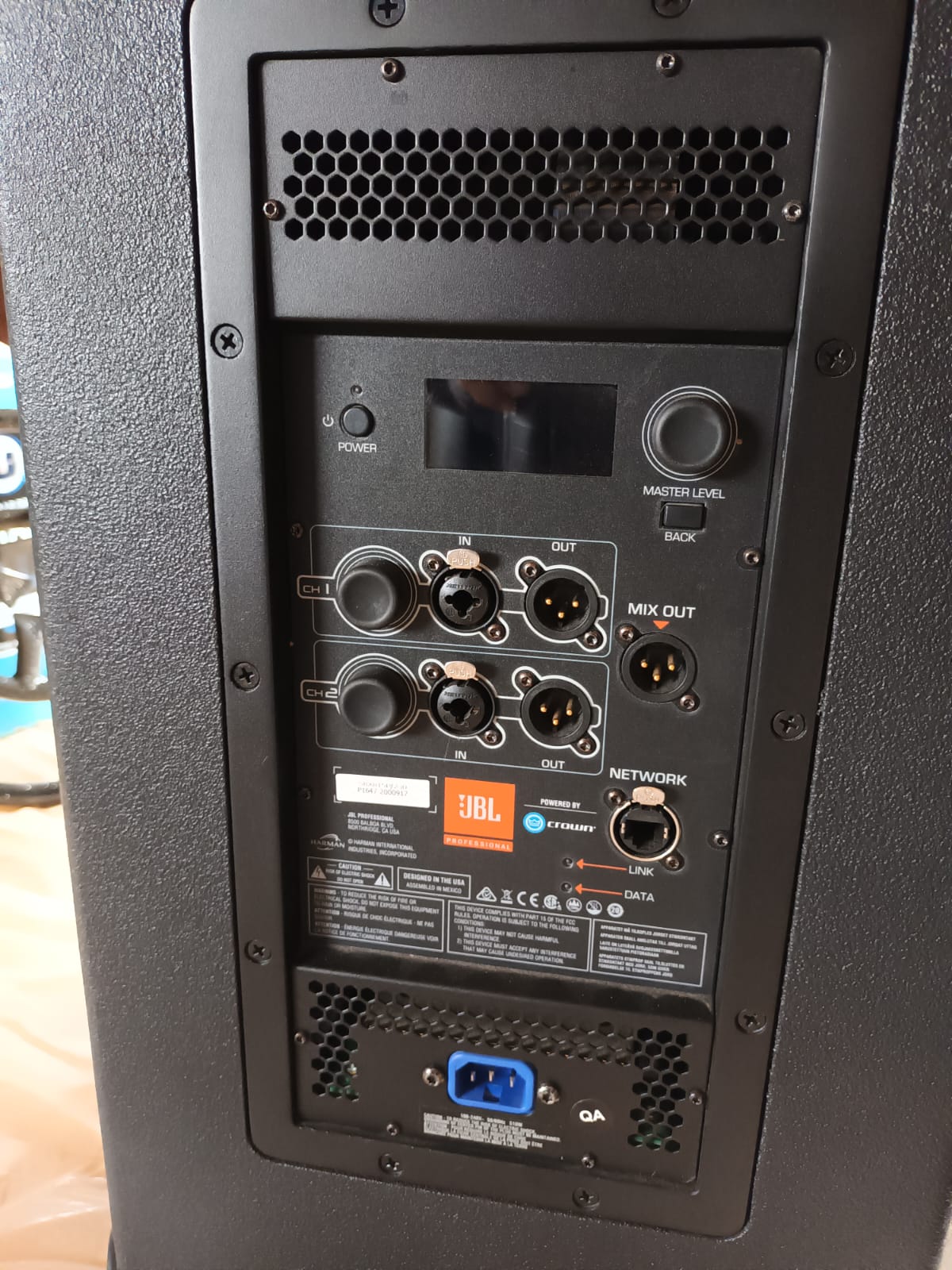 Paire de JBL SRX815P avec housses