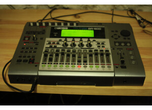 Boss BR-1600CD Digital Recording Studio (3824)