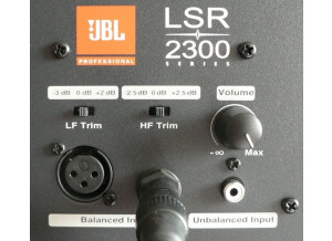 JBL Pro LSR2328P
