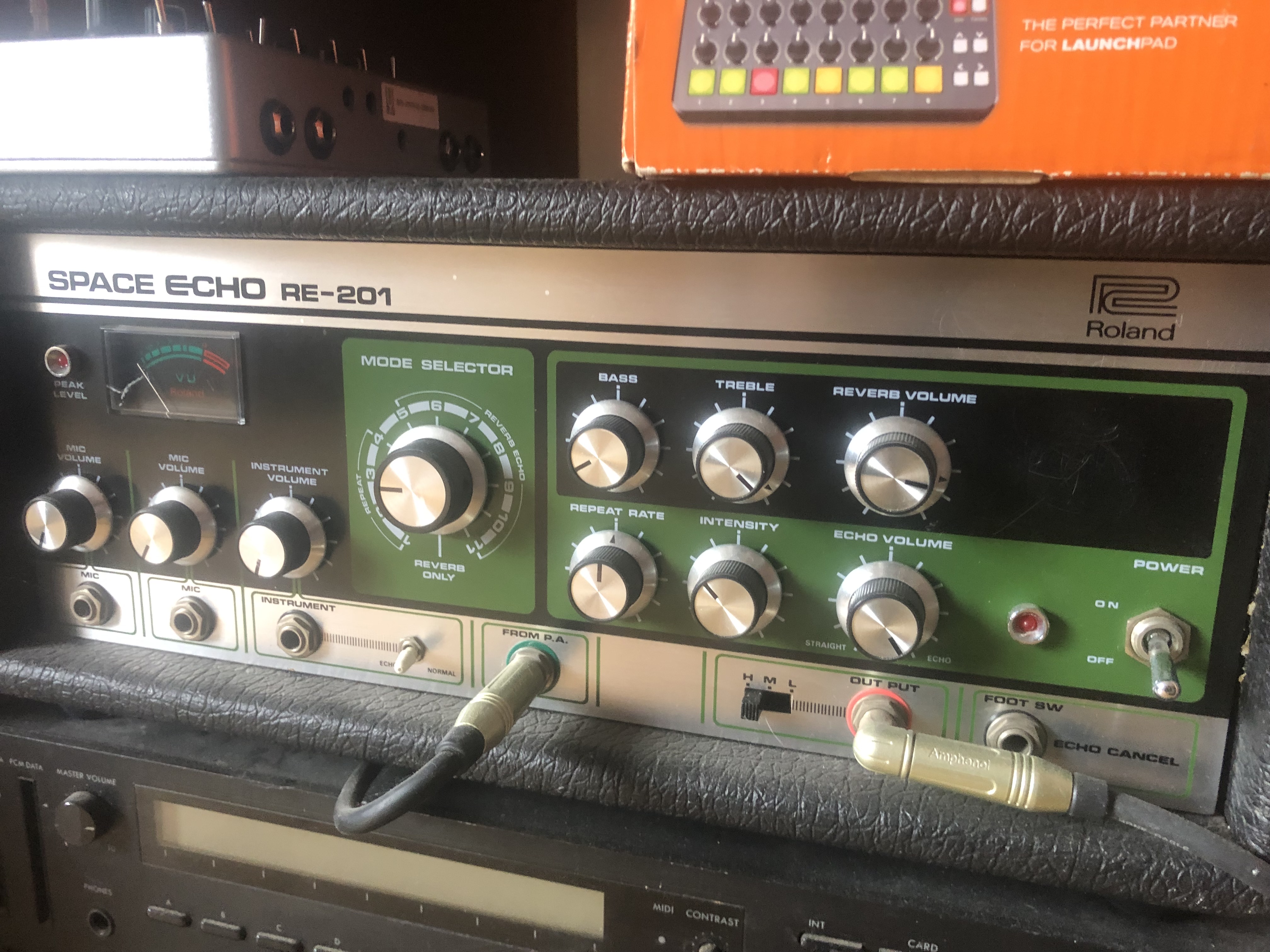 VendsRoland space echo  Re 201 