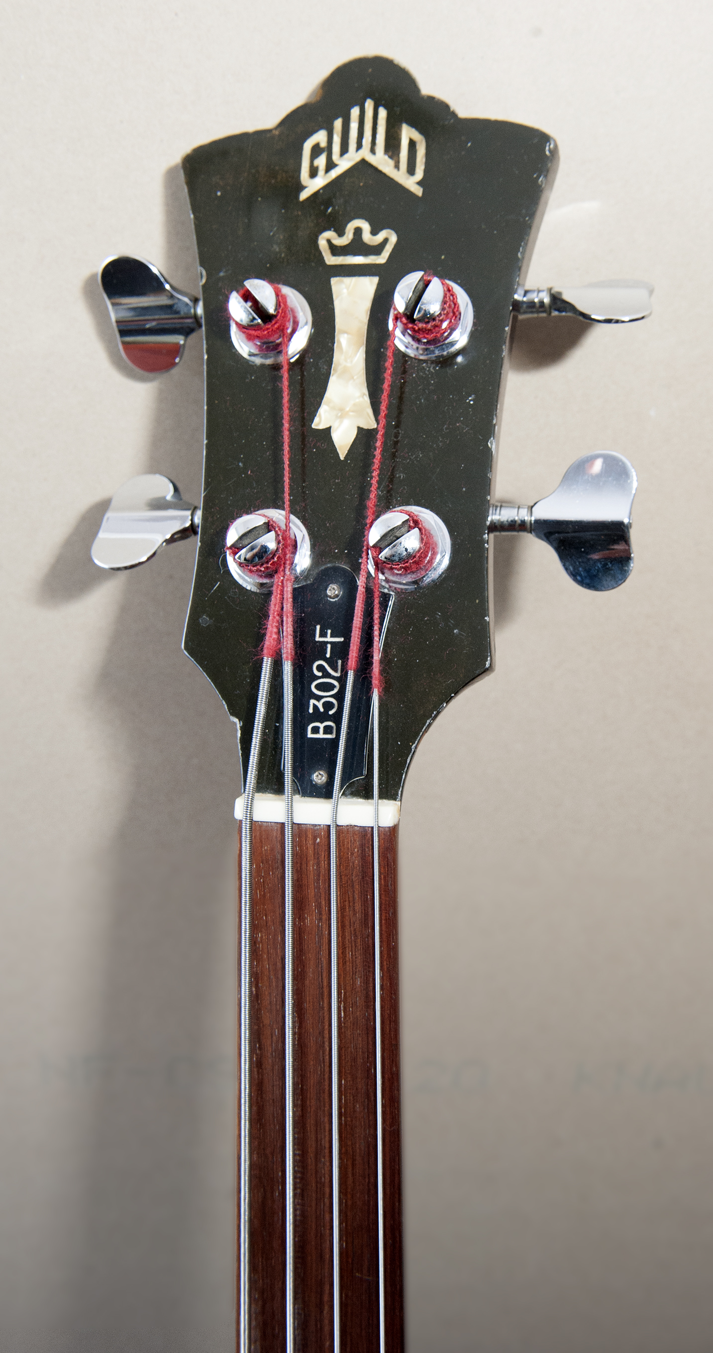 Guild-Bass B302F-03