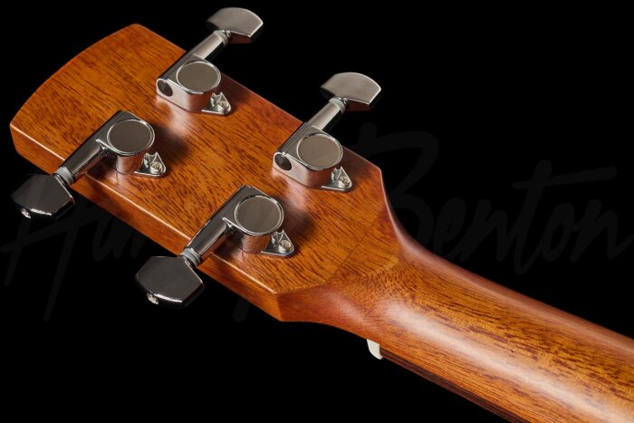 Harley Benton CLB-70SRE Mini : CLB-70SRE MiniHEAD Harley Benton CLB-70SRE Mini : CLB-70SRE MiniHEAD