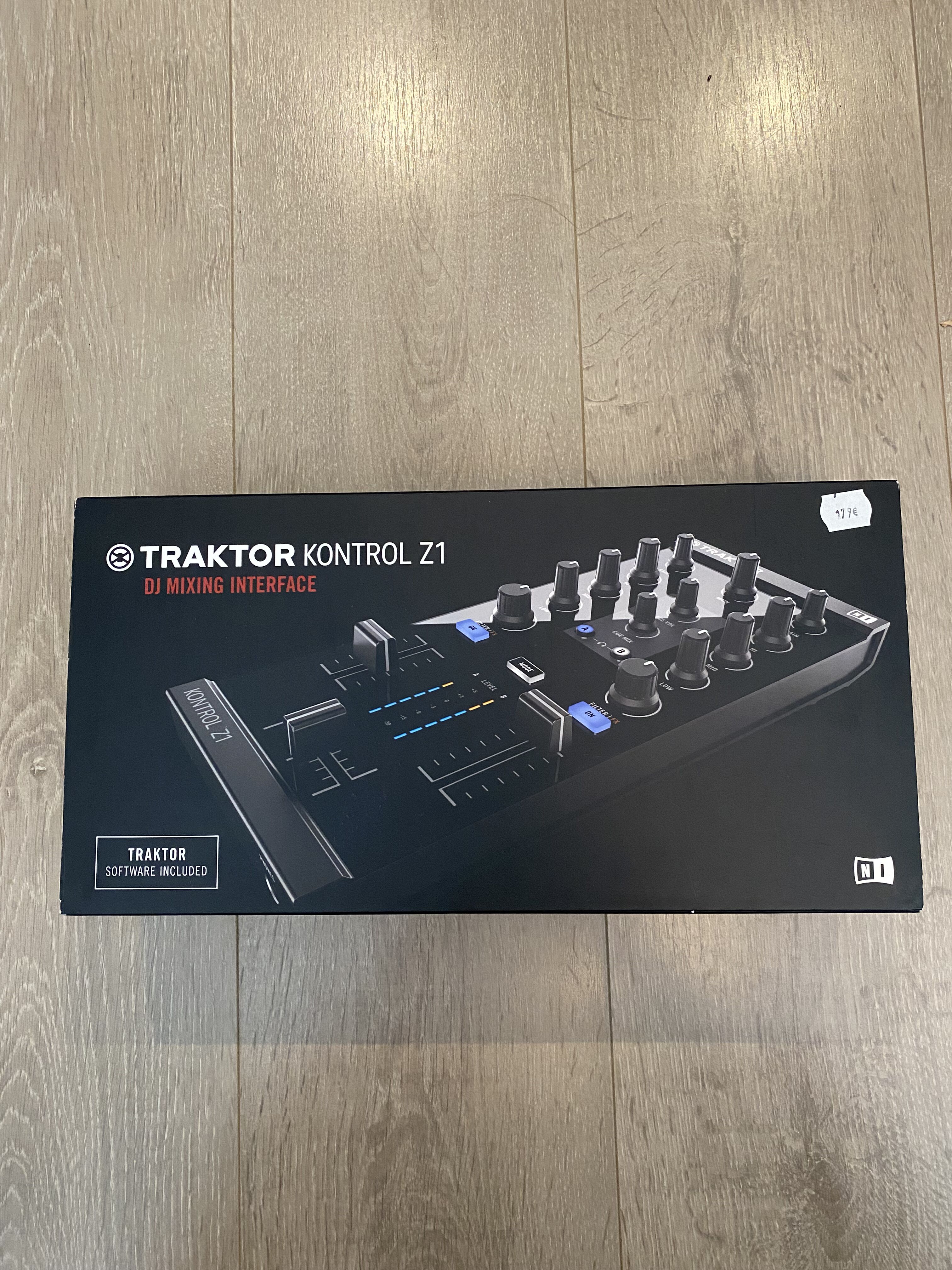 Native Instruments Traktor Kontrol Z1