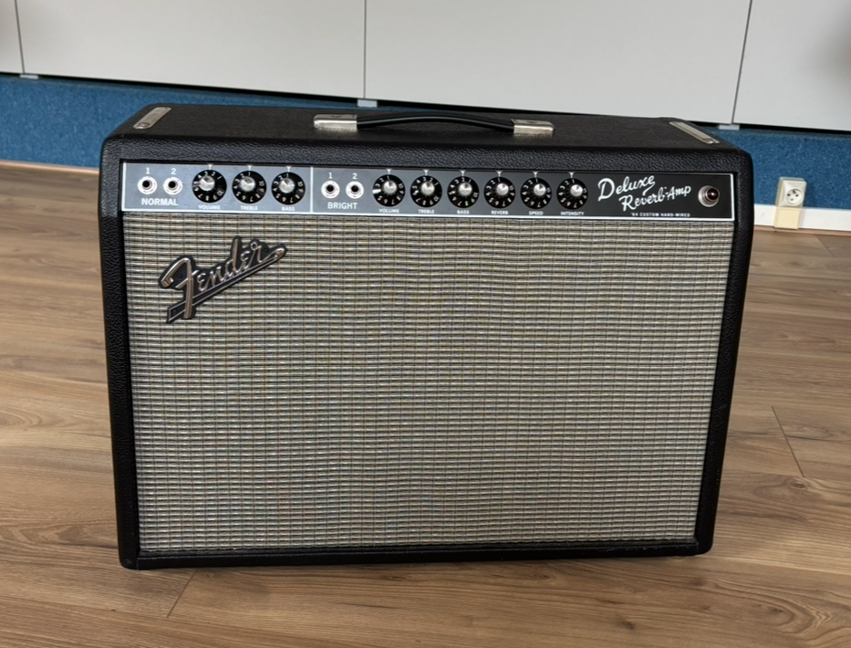 Vends ampli FENDER 64 Custom Deluxe