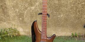 Ibanez SRC6 (basse VI / guitare baryton 30')