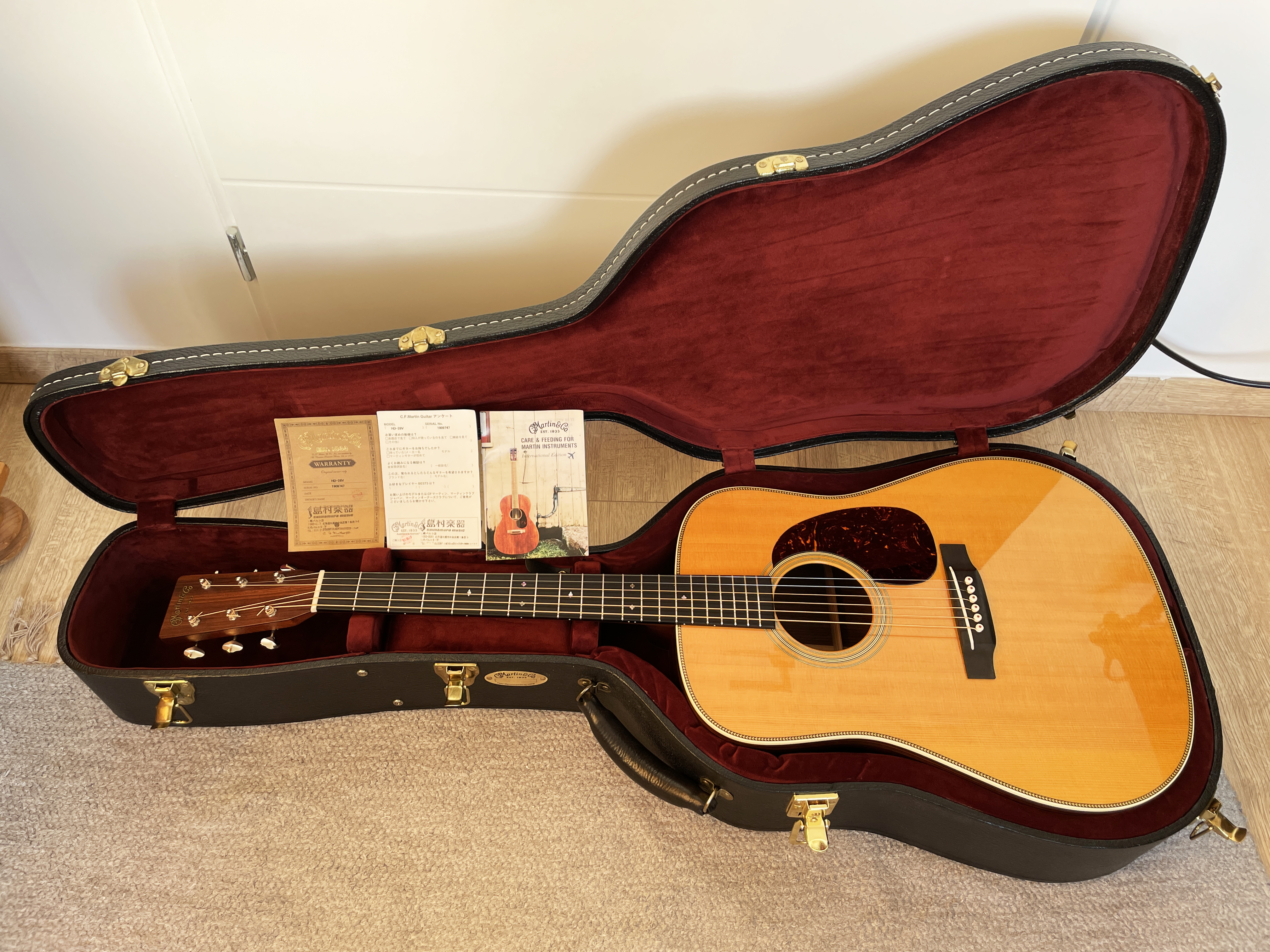 ⭐Guitare Martin HD-28V série Vintage⭐