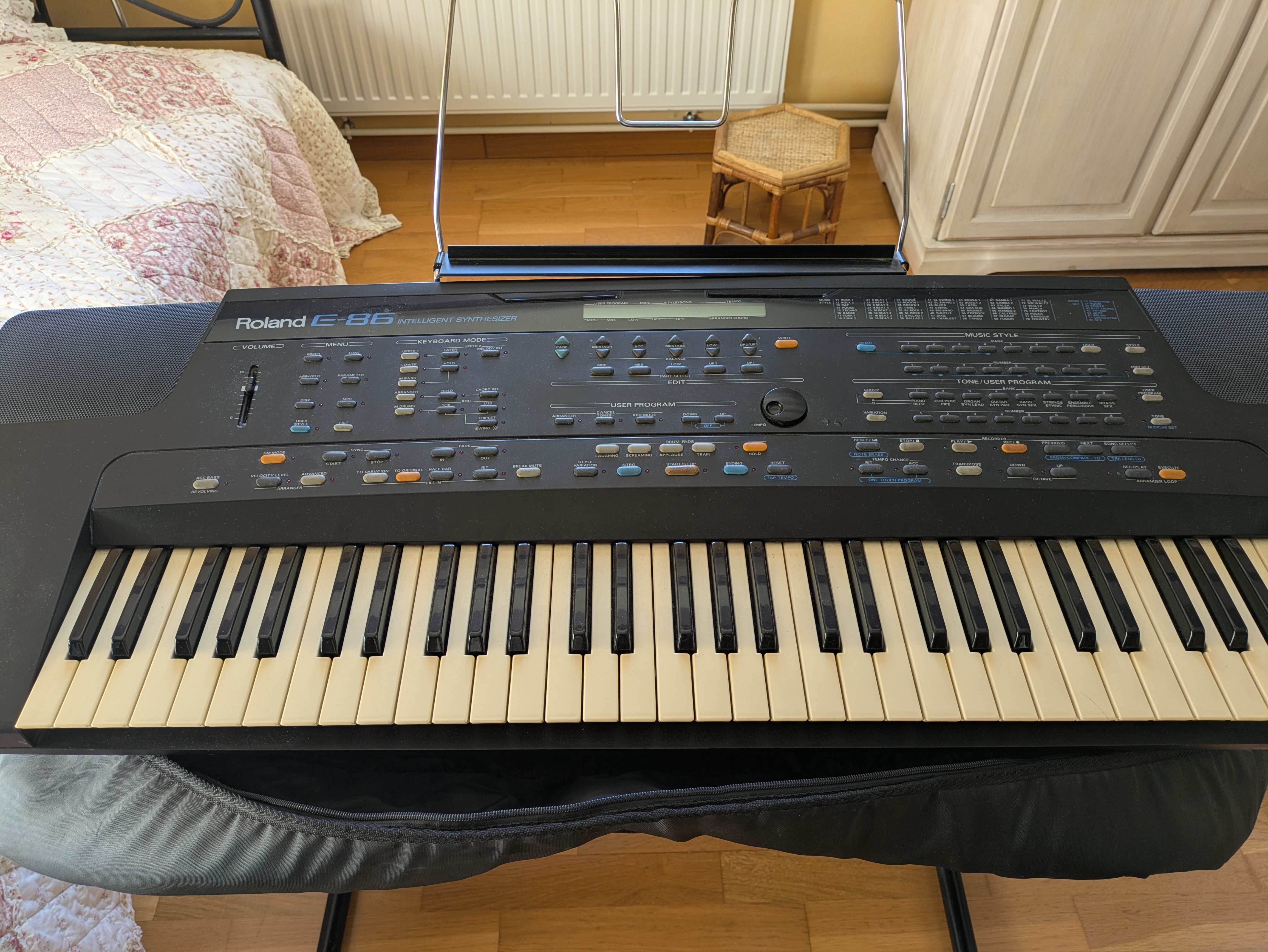 Clavier Arrangeur Vintage Roland E-8