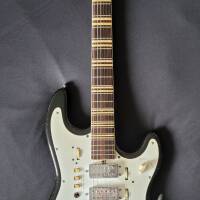 Guitare électrique hofner 176 galaxie deluxe de 1968/69