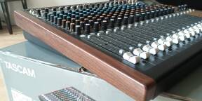 TASCAM model24, table de mixage et enregistrement
