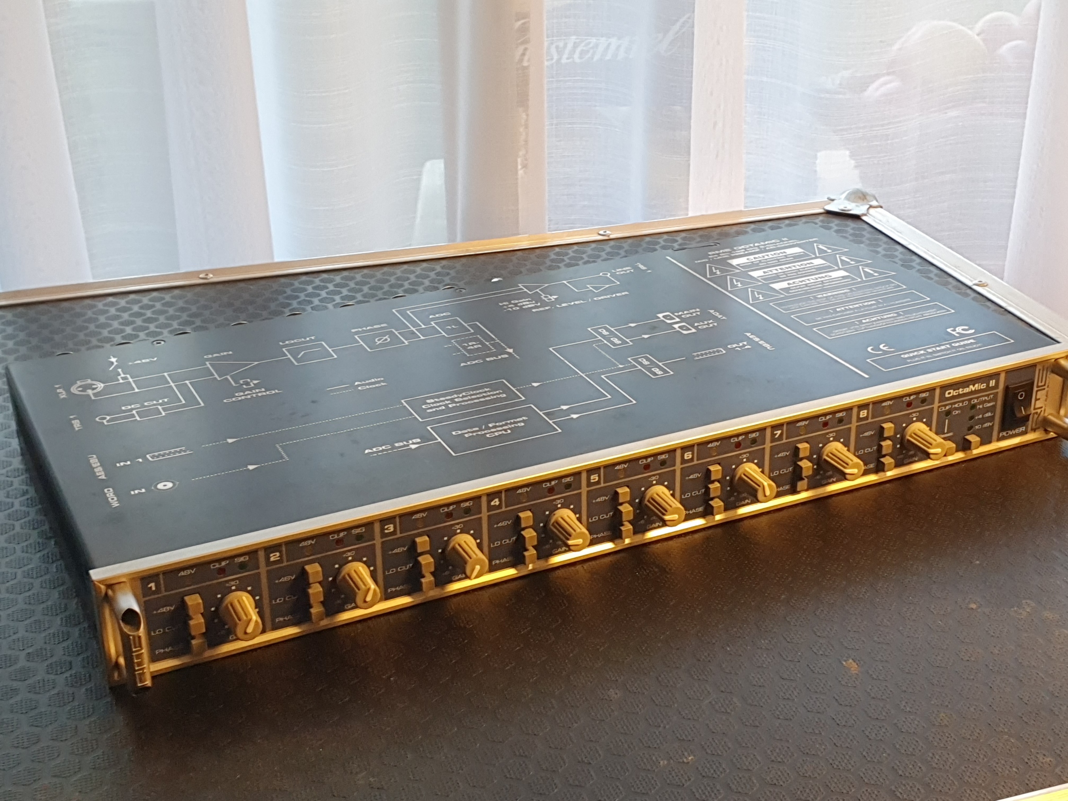 Je vends mon Préampli OCTAMIC 2 de chez RME