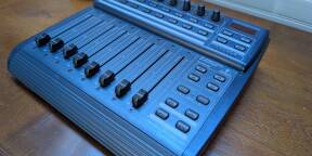 Surface de contrôle BCF2000 pour DAW