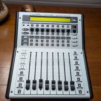 CM Labs MotorMix - Surface de contrôle avec faders motorisés