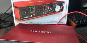 Focusrite Scarlett 2i4 2nd Gen