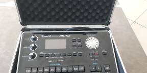 Vends arrangeur Roland BK7M en parfait état ( garantie de 6 mois)