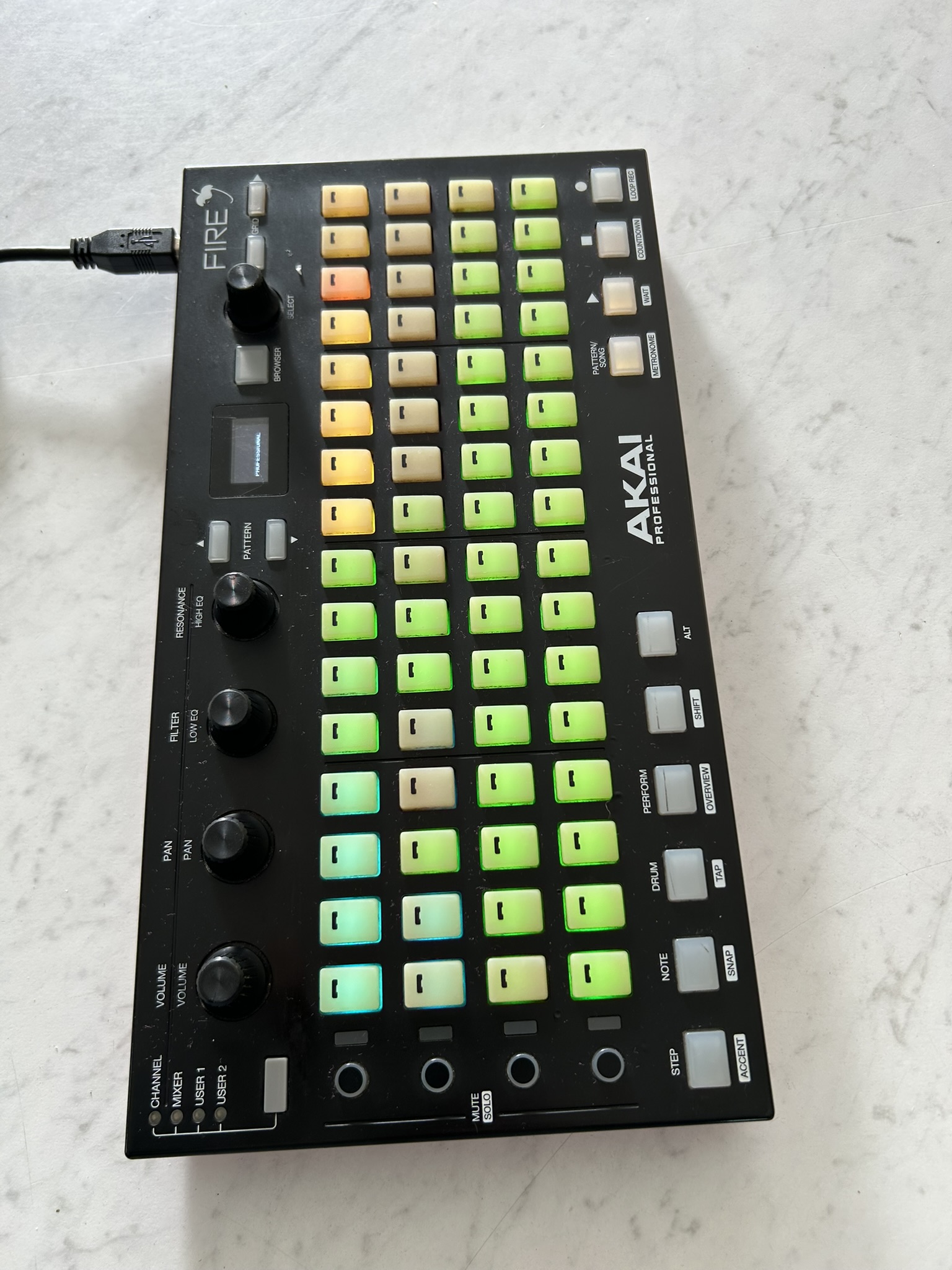 Akai fire