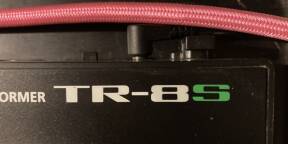 Vends Roland TR8S