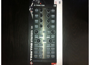 Native Instruments Traktor Kontrol X1 (29795)