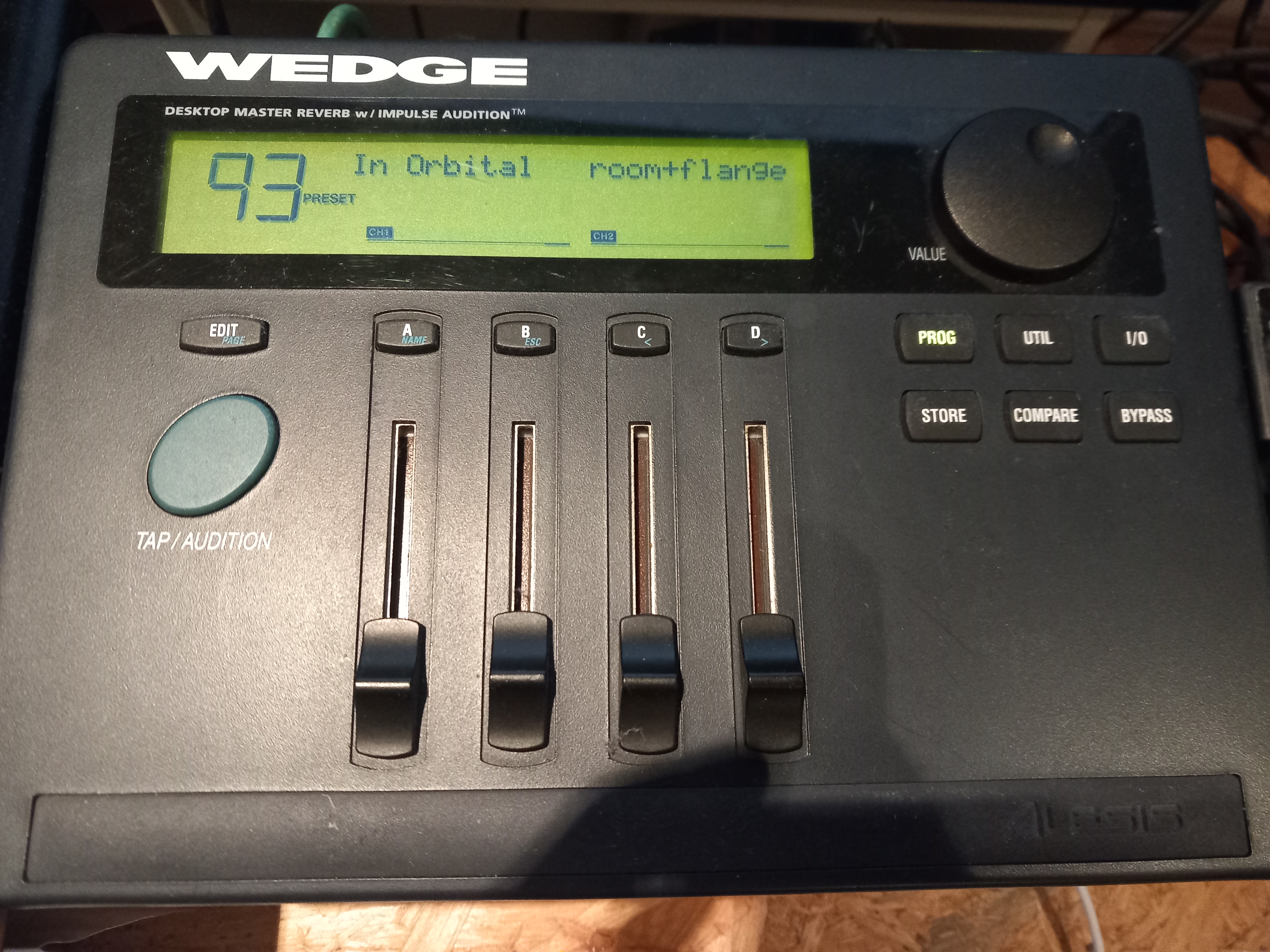 Vend Rare Multi-effects The Wedge