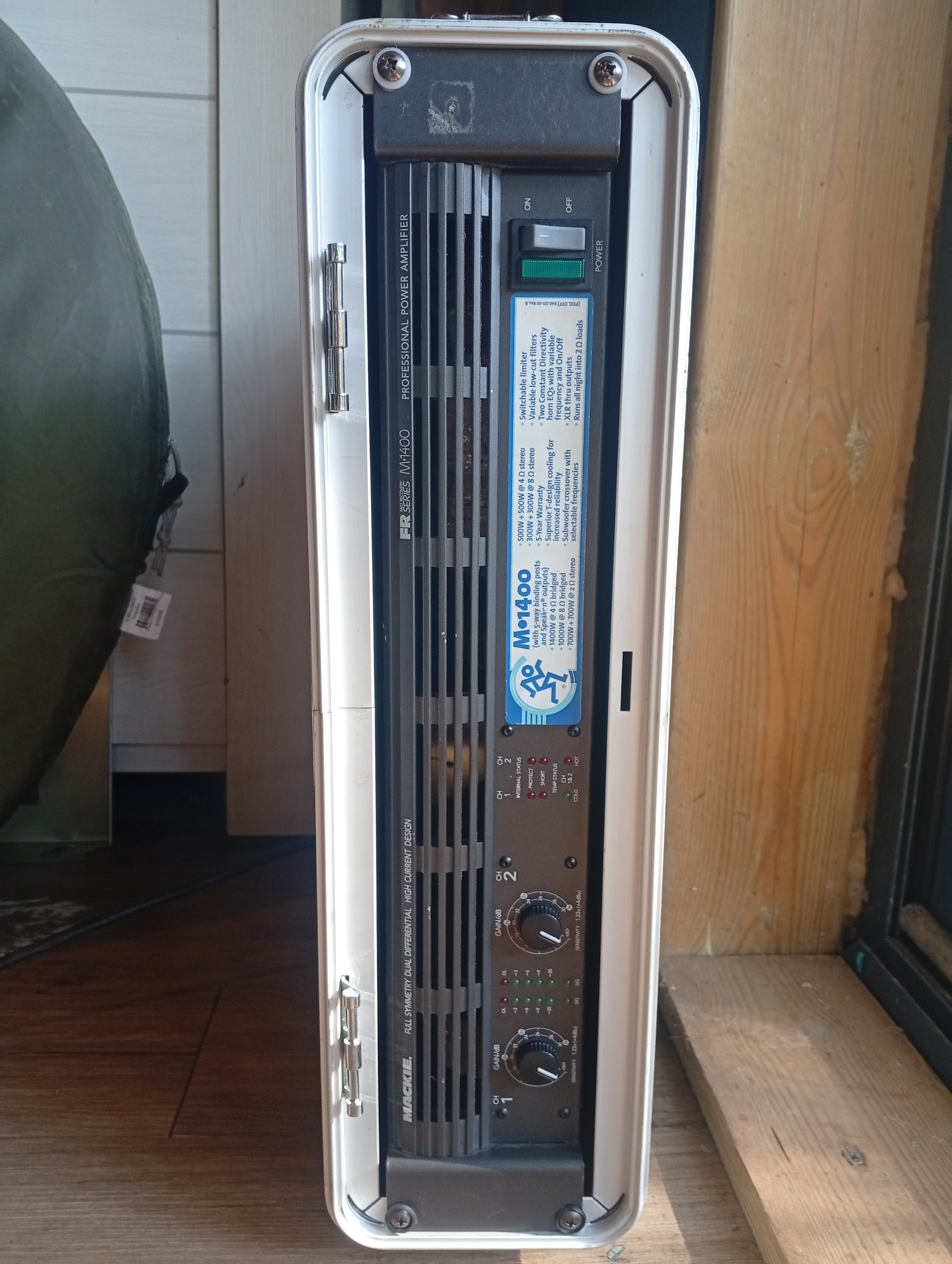 Ampli sono mackie M1400 2 canaux