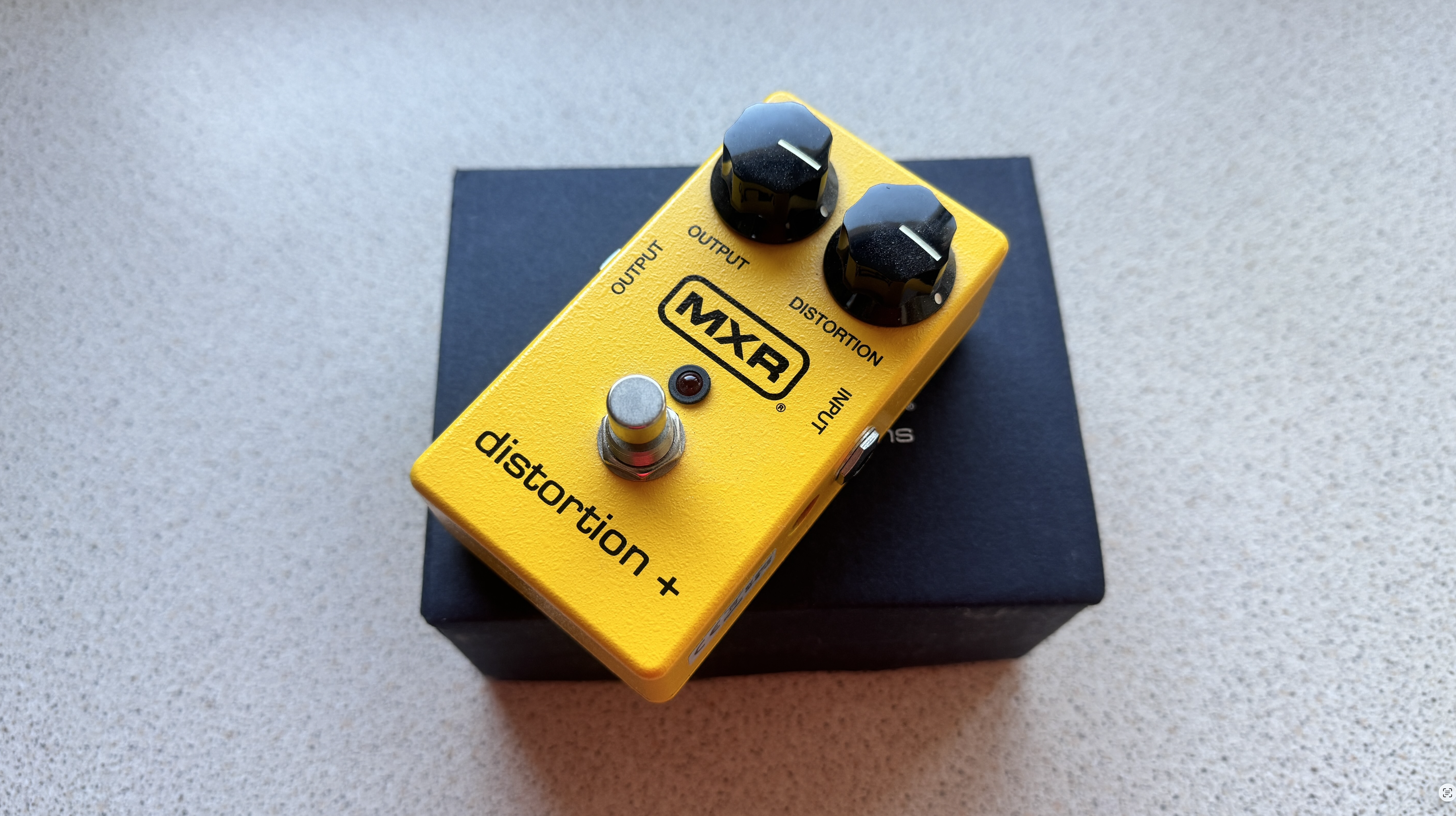 Vends MXR M104 Distortion + = NEUF