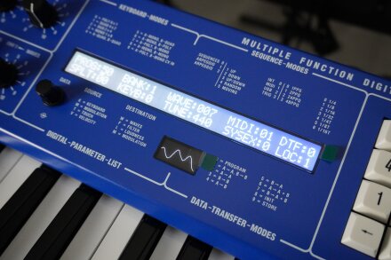 Wave 2tof 19 LCD D Wave 2tof 19 LCD D