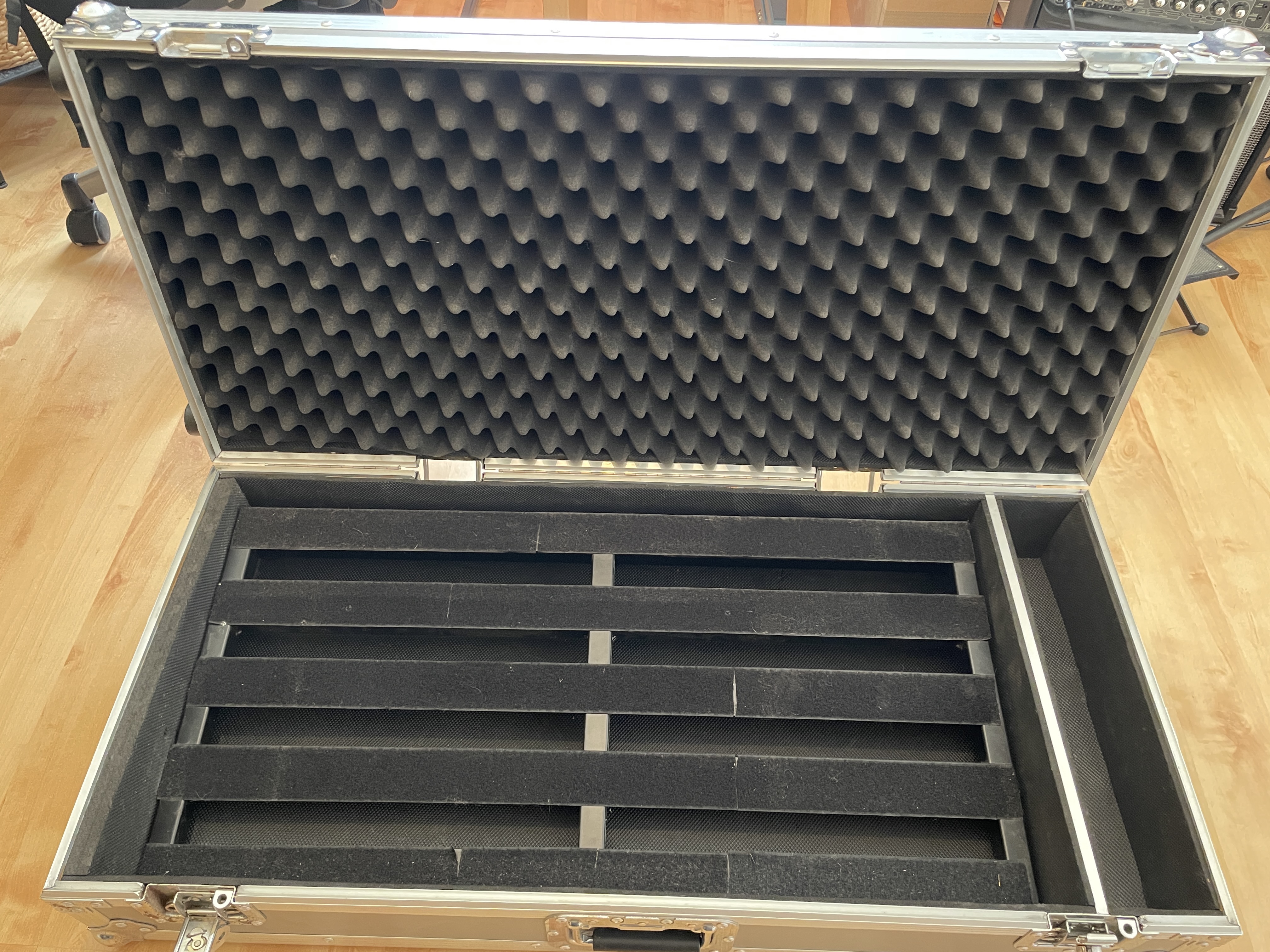 Pedaltrain Classic Pro – Hardcase avec roulettes