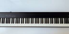 Vends Roland FP-30X – Piano numérique 88 touches (première main)