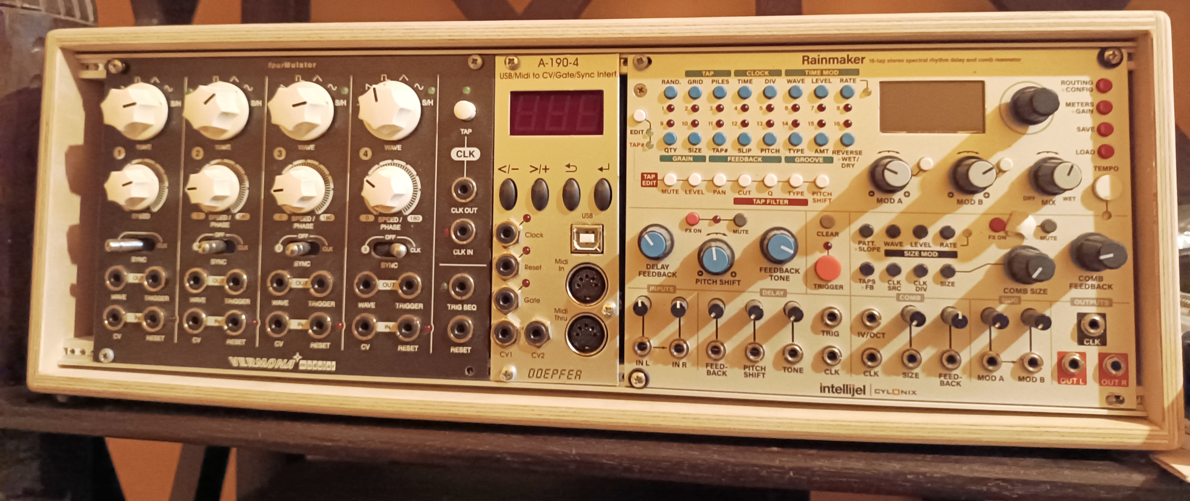 Vends Rainmaker, Vermona fourMulator, Doepfer A190-4, Doepfer A-100LC3