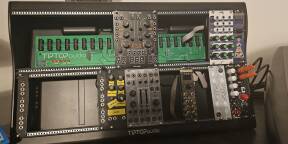 Vends case TipTop Audio Mantis Noir