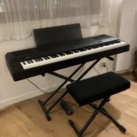Vends piano, YAMAHA, P200