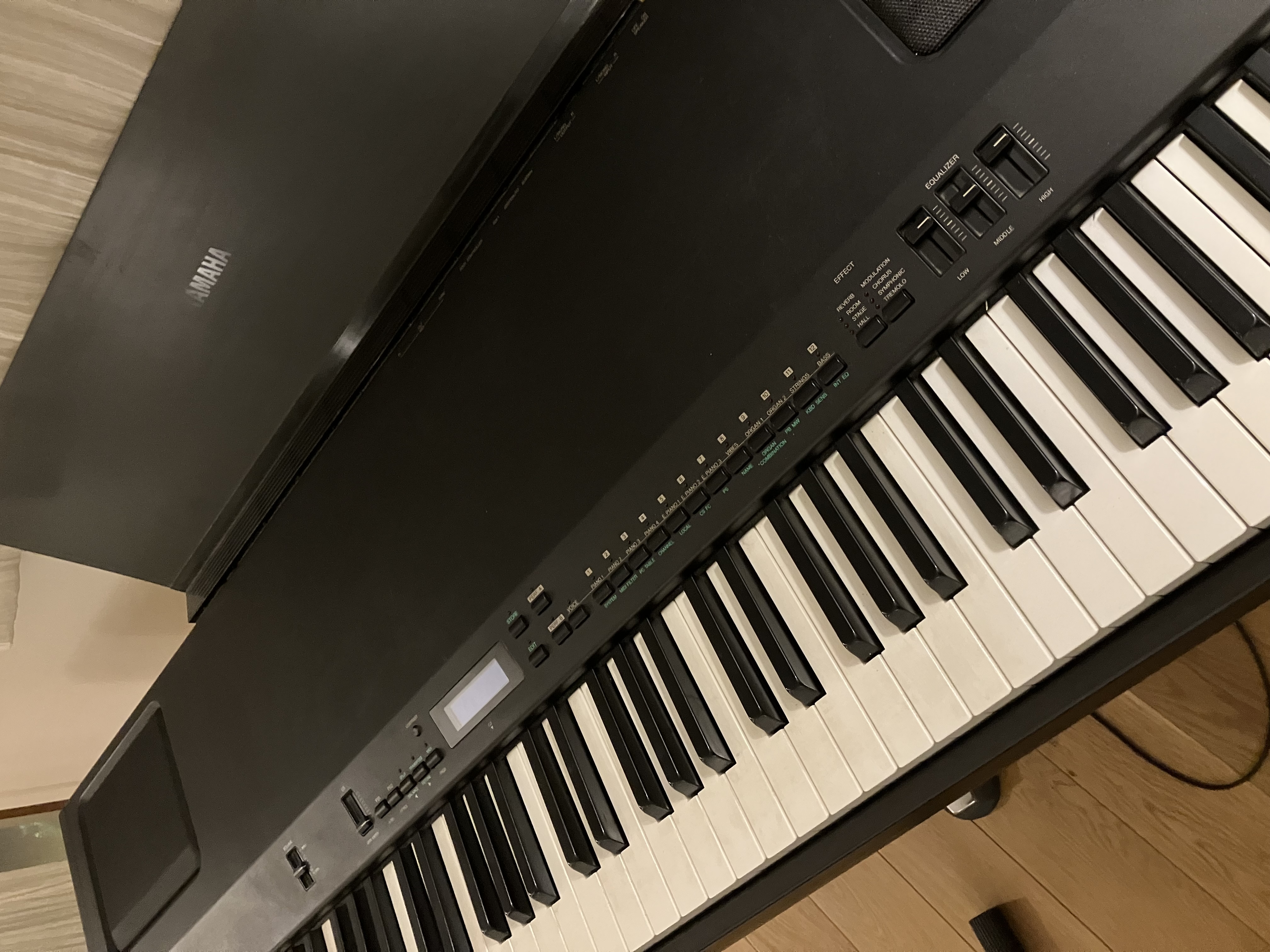 Yamaha P-200 (97054)