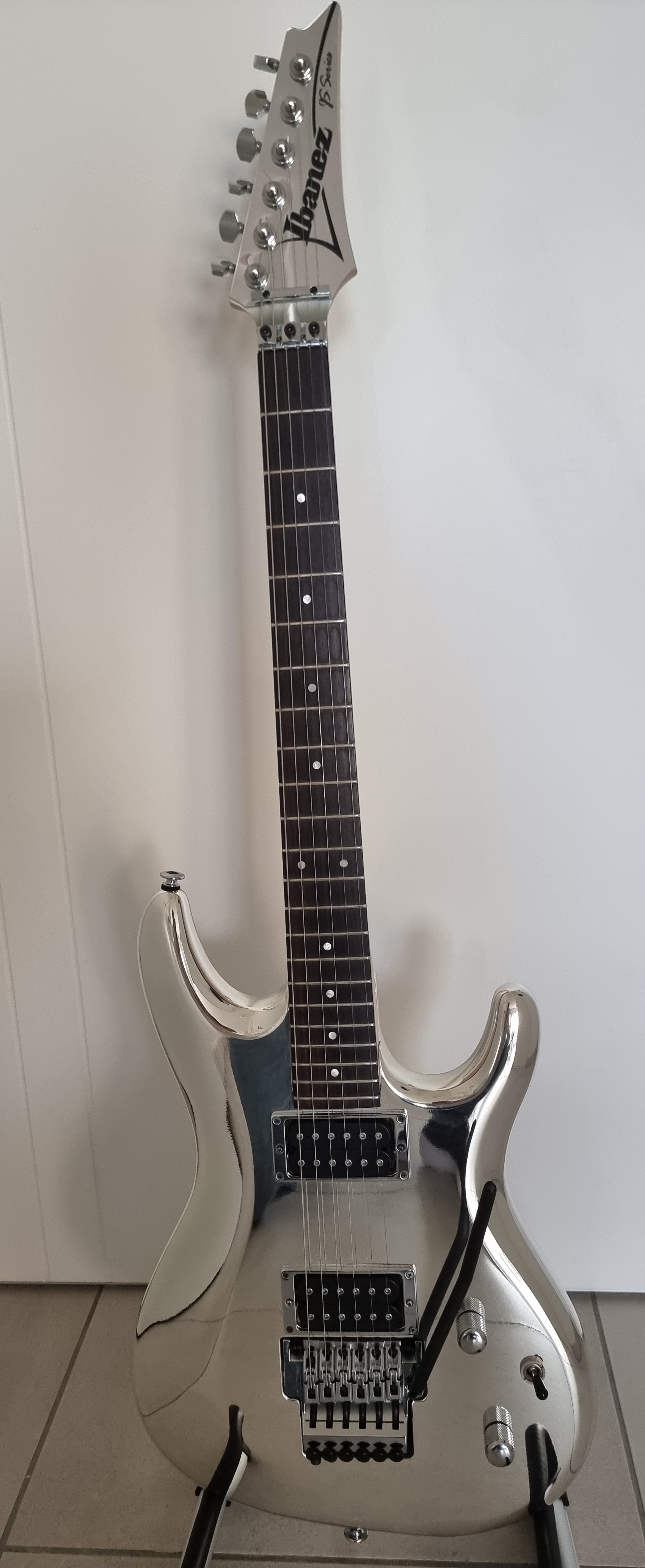 Vends Ibanez JS CR