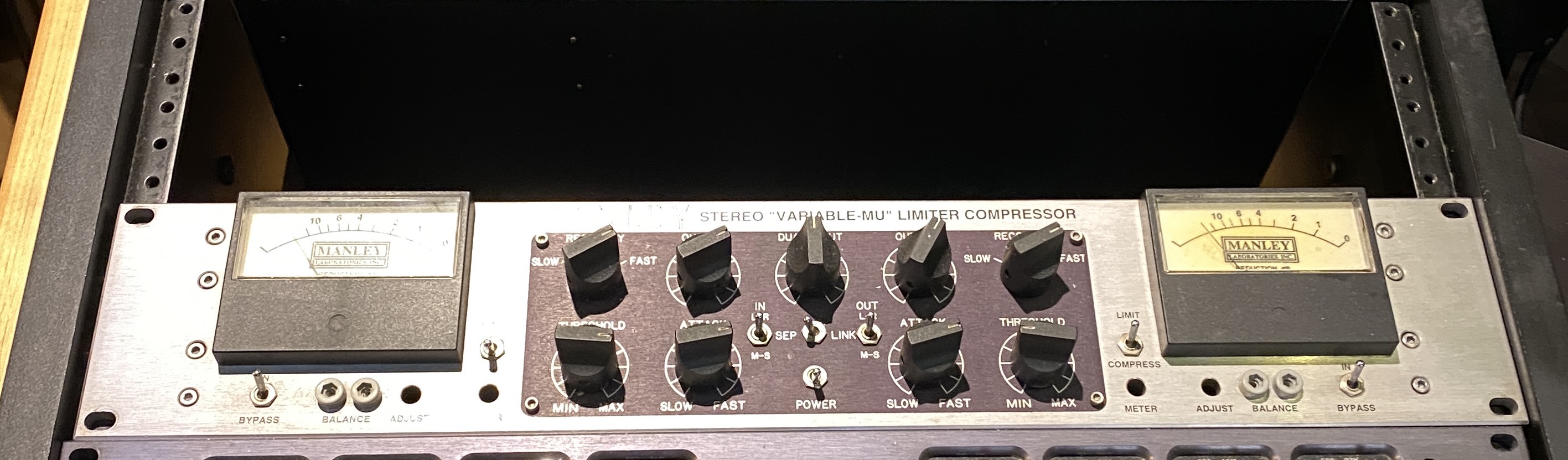 vends Manley Labs Stereo Variable Mu