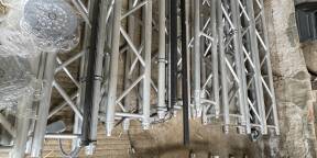 Vends Structure Gala Truss de scène avec éclairage