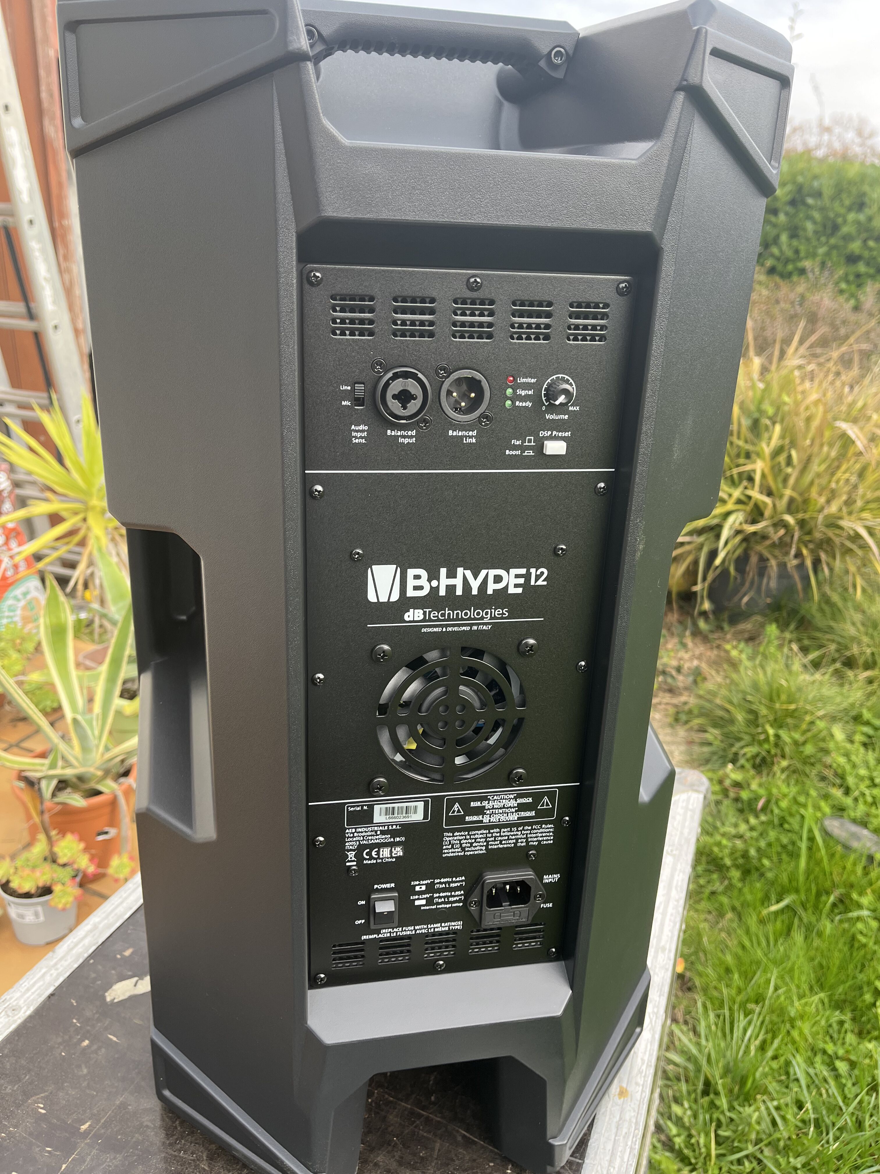 enceintes amplifiées 12 pouces 