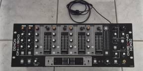 Vends Table de Mixage Professionnelle DENON DNX 900