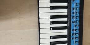 novation bass station VINTAGE