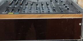 VENDS SONO COMPLÈTE DJ AVEC FLYCASE REGIE, AMPLI, ENCEINTES