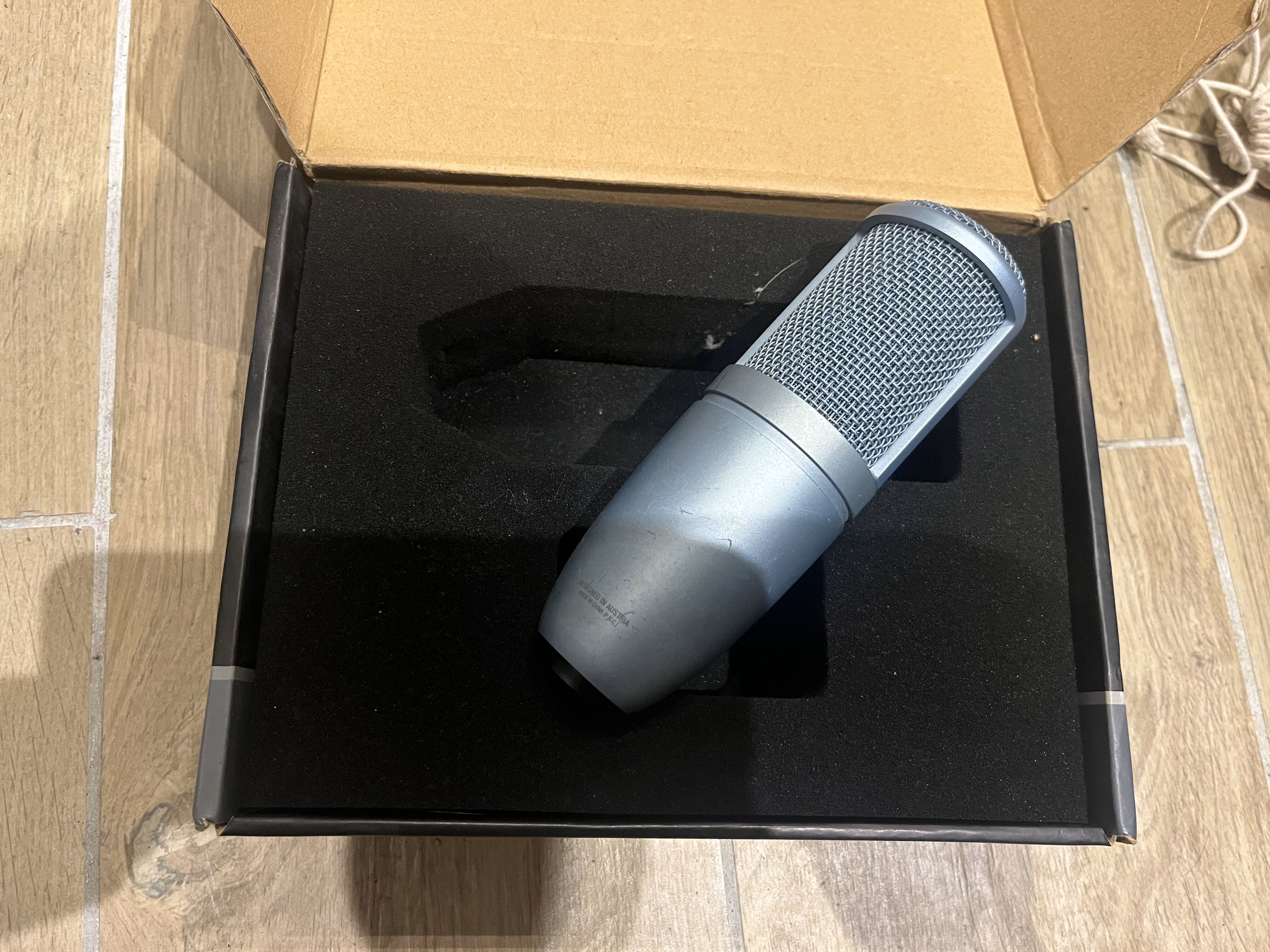 Microphone AKG P120