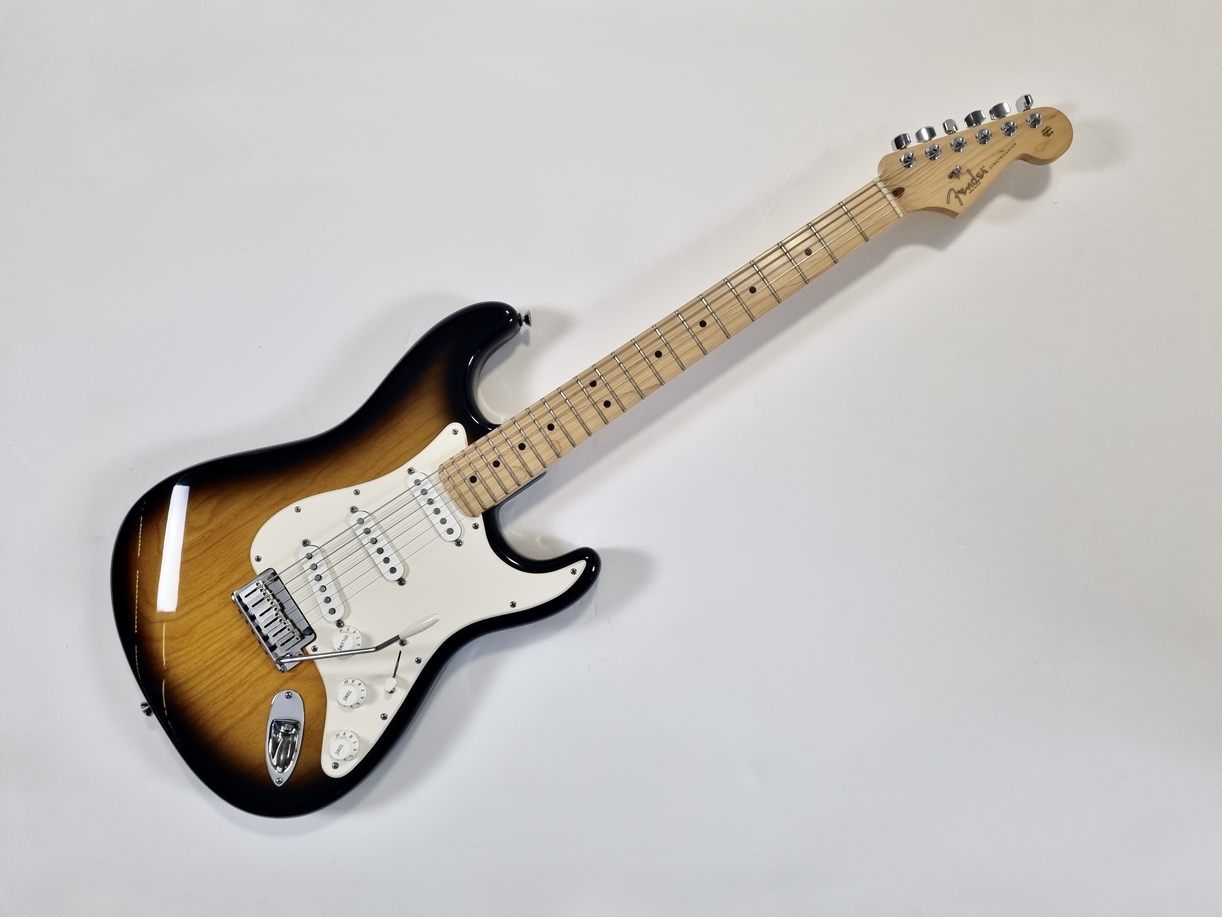 Fender Stratocaster American Series 50th Anniversary 2004 Sunburst
