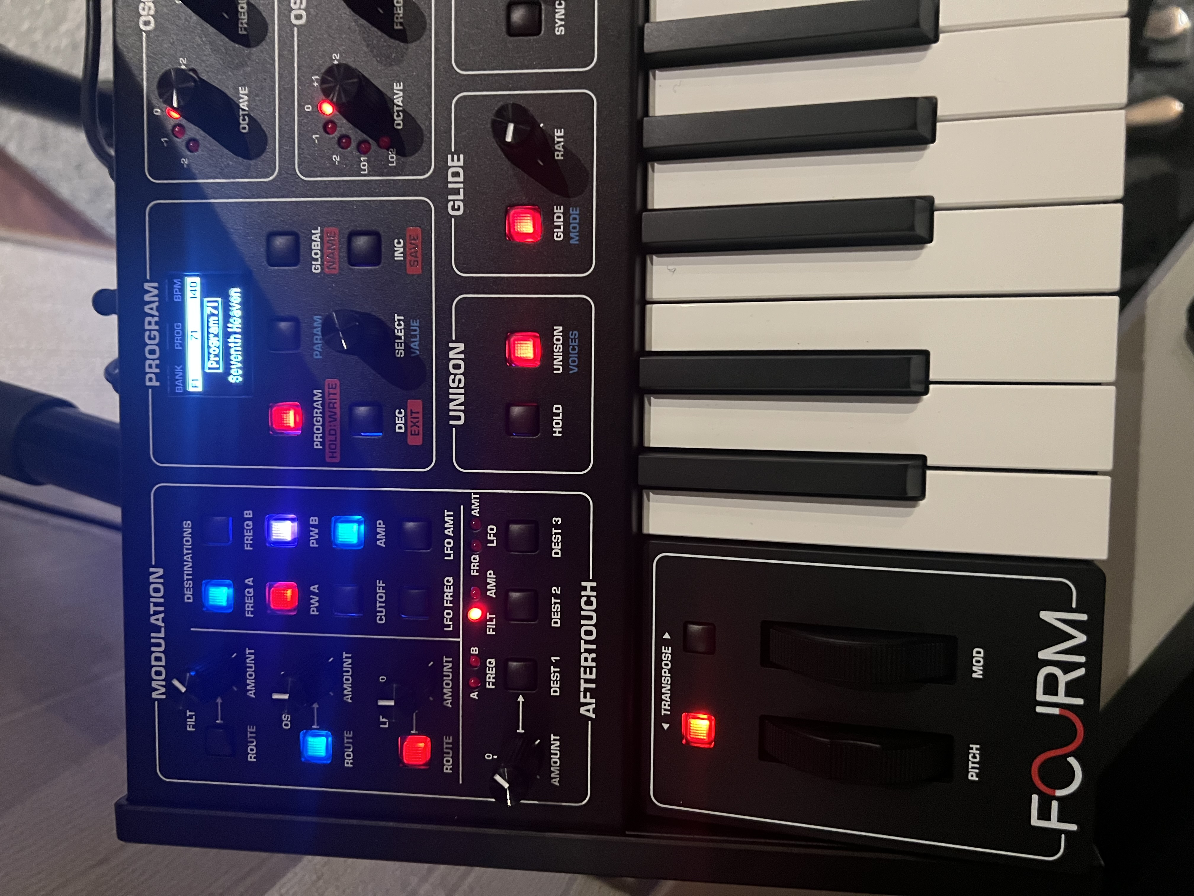 vends SEQUENTIAL FOURM neuf