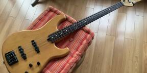 RB686 Roadstar II Ibanez Fretless