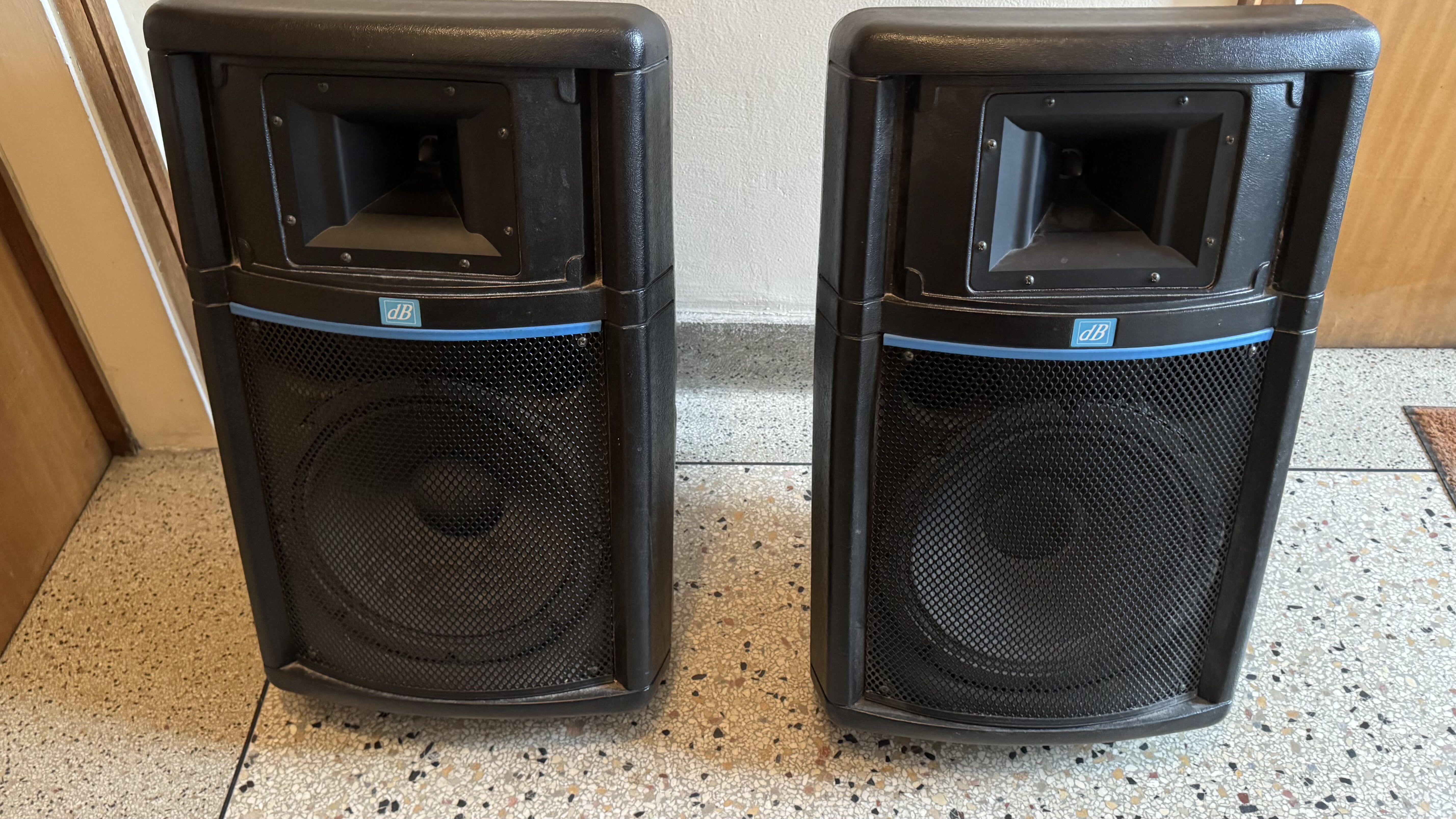 Vends enceintes DB Technologies EXE 3P