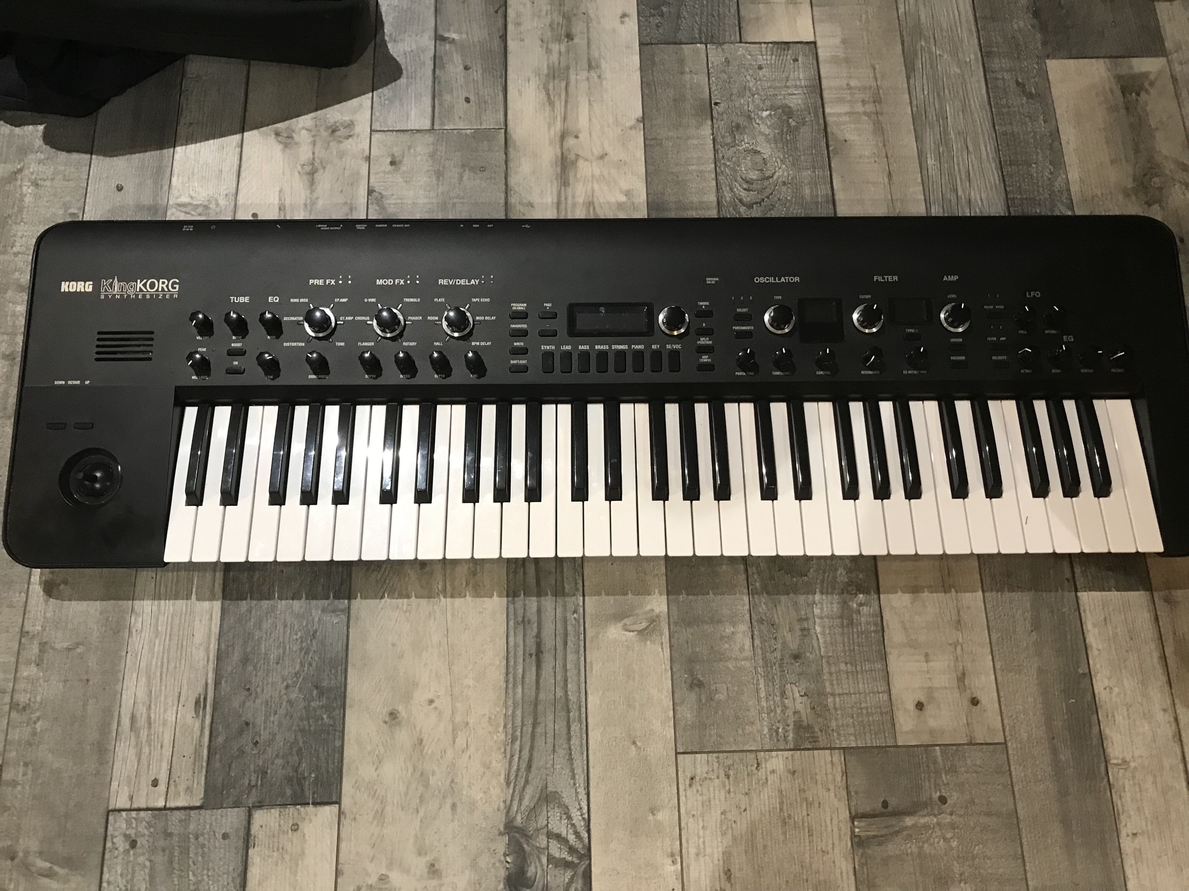 synthé kingkorg